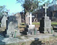 トーマス・B・グラバーの弟妹たちの墓地